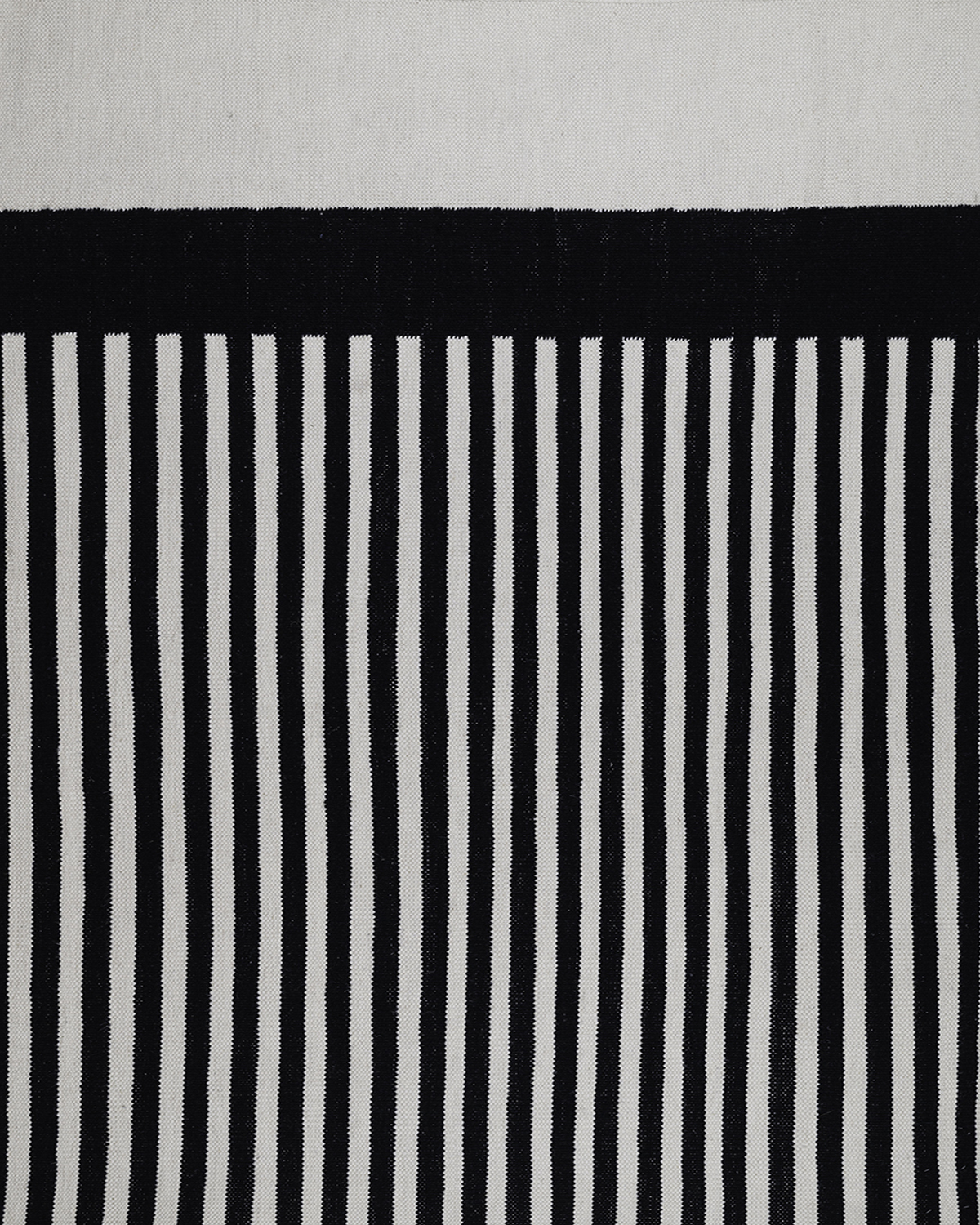 Zeber Rug